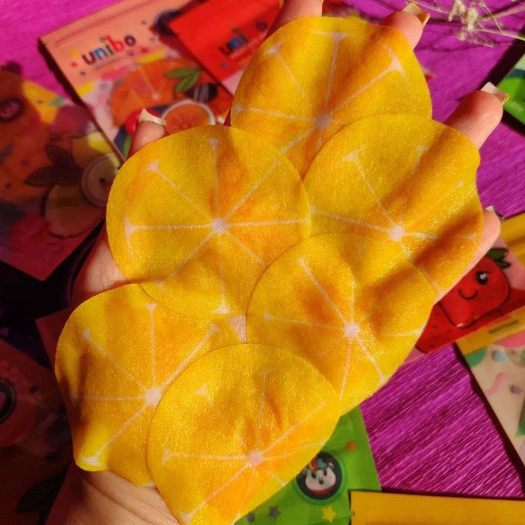 پچ دور چشم میوه ای